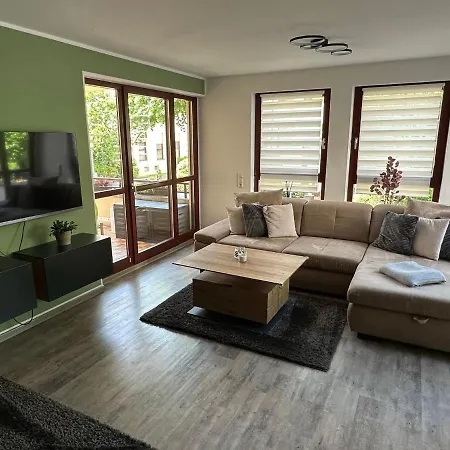 Fhv01 - Ferienwohnung 100M² 6 Personen Garten Und Terrasse 2X Wc Taucha Exterior foto